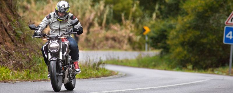 Neue Zweiradfreiheiten für Pkw-Fahrer, die sich die Schlüsselzahl B196 in ihren Führerschein eintragen lassen (nach vorheriger Ausbildung versteht sich).