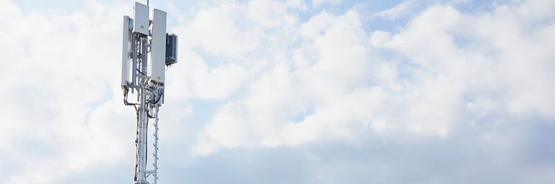 Vodafone treibt den Netzausbau voran. 5G funkt an 60 5G-Stationen mit insgesamt über 150 5G-Antennen in Deutschland. Das Narrowband-IoT-Maschinennetz deckt aktuell 95 Prozent des Bundesgebiets ab.