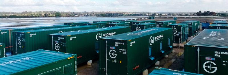 Sungrow connects power to the UK grid from a 27.5MW/30MWh solar-plus-storage project