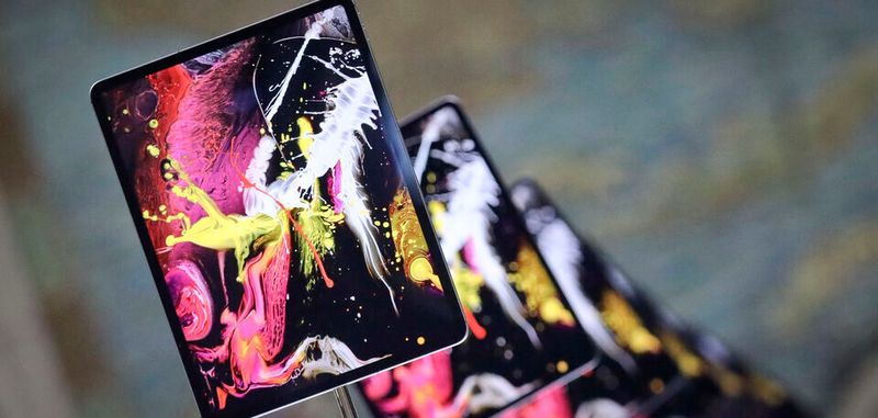 Apple iPad Pros bei einer Produktvorstellung: Der Tablet Computer von Apple wurde vor zehn Jahren vorgestellt und legte den bis dahin erfolgreichsten Verkaufsstart eines Elektronik-Produkts für den Massenmarkt hin.