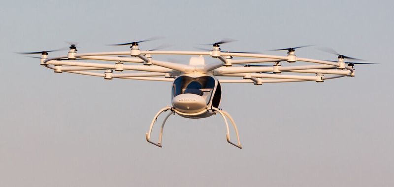 Ein Flugtaxi: Der Volocopter bei Tests in Dubai.