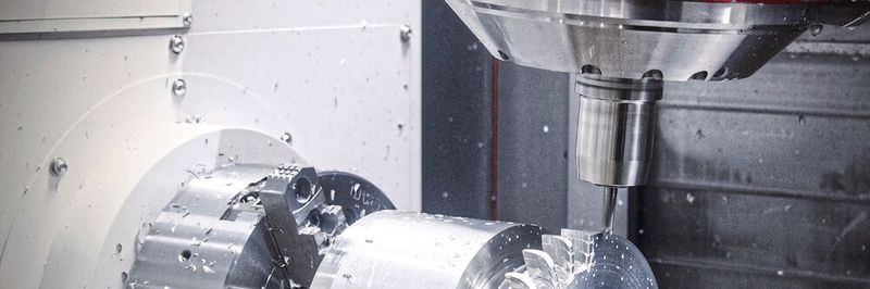 Neunachsige Multitasking-Maschinen wie die KM2600MTTS von Hyundai Wia produzieren mit erhöhter Steifigkeit.