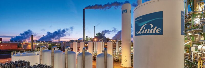 Linde errichtet am konzernweit größten Komplex für die Gaseerzeugung in Leuna einen zusätzlichen Wasserstoff-Verflüssiger.