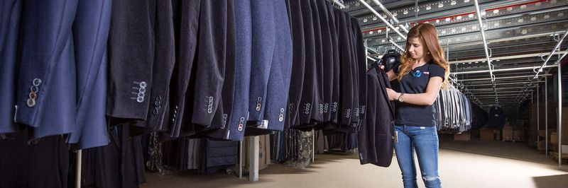 Mehr als 400 Brands bauen auf die langfristige Zusammenarbeit mit dem niederländischen Fashion-Logistiker Modexpress.