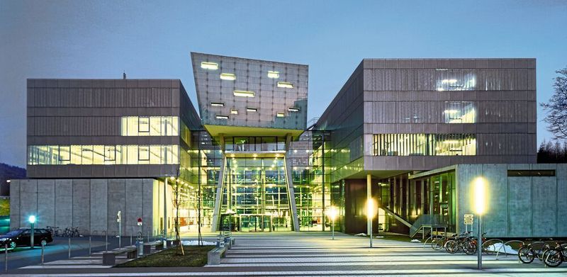 Die FH Salzburg setzte mit einer Automatisierungssoftware ein Zukunftsprojekt für Gebäudeleittechnik auf.