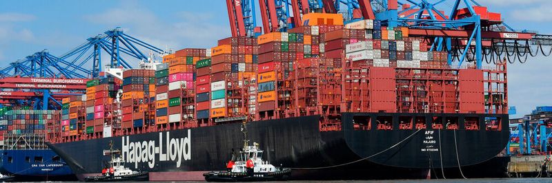 Hapag-Lloyd-Containerschiffe sind keine seltenheit am HHLA-Containerterminal.