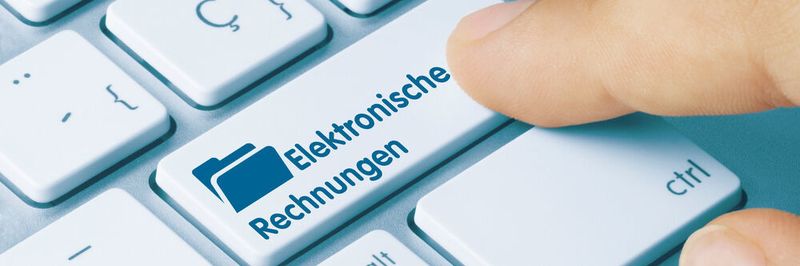 Ab November 2020 müssen Rechnungen von Zulieferern öffentlicher Behörden auf Bundesebene sowie in Bremen elektronisch ausgestellt werden. Vor allem KMU hängen bei der Umsetzung noch hinterher.