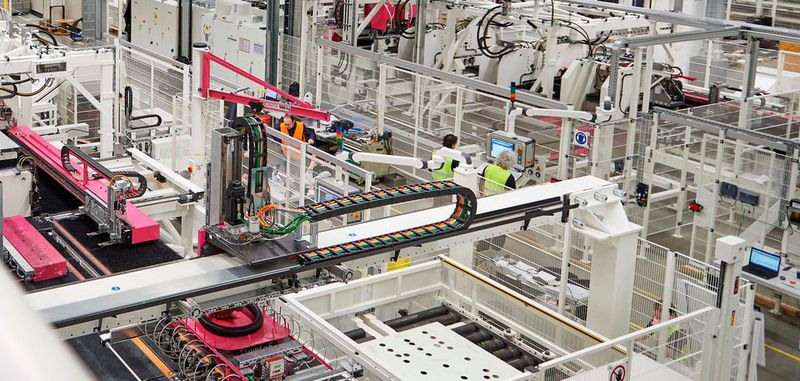 Rittal hat als eines der ersten Industrieunternehmen in Deutschland eine 5G-Frequenzzuteilung erhalten.