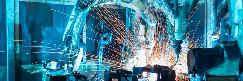 KI ist in der Lage, ein Modell des Prozesses automatisch zu lernen – vorausgesetzt, es ist ordnungsgemäß entworfen und es werden genügend Beispiele für die richtigen Daten eingegeben.