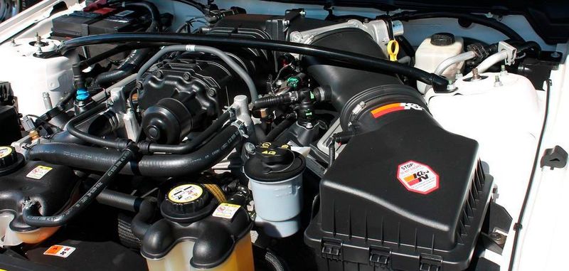 Das Zusammenspiel von AUTOSAR Classic- und Adaptive-Plattformen wird die Systemarchitektur künftiger Fahrzeuge bestimmen. Beim Entwickeln entsprechender Steuergeräte ist es daher essentiell, die möglichen End-to-End Wirkketten von Beginn an im Blick zu haben.