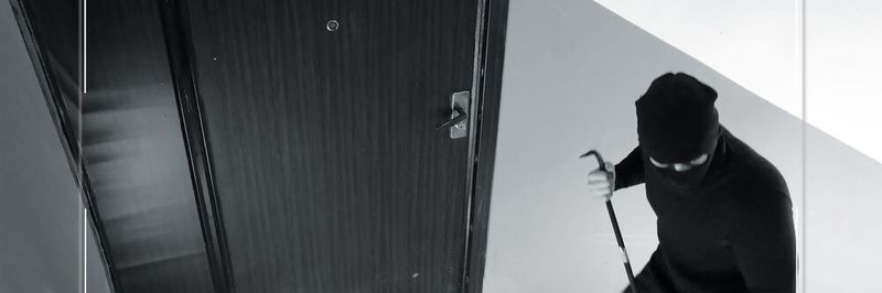 Auf frischer Tat erwischt: Videotechnik hat einen Schurken entdeckt.