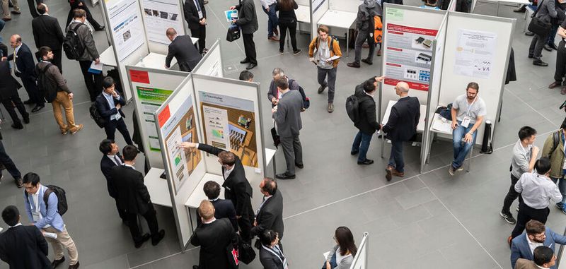 Impressionen der PCIM Europe 2019. Anlässlich der aktuellen Gesundheitslage um den Coronavirus Sars-CoV-2 hat sich die Mesago dazu entschlossen, die Fachmesse und Konferenz für Leistungselektronik, Intelligente Antriebstechnik, Erneuerbare Energie und Energiemanagement auf den 28. – 30.07.2020 zu verschieben.