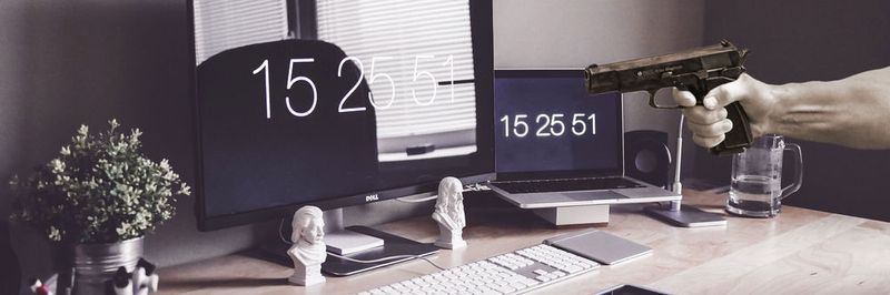 Durch das isolierte Arbeiten im Homeoffice und die größere Distanz zur Firmen-Infrastruktur sind Mitarbeiter im Heimbüro attraktivere Ziele für Phishing- und Social-Engineering-Angriffe.