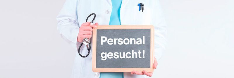 In Zeiten der Corona-Krise bietet die Online-Jobbörse StepStone kostenlosen Service für die Personalsuche in der Gesundheitsbranche an
