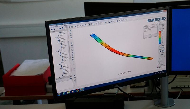 Simsolid ist eine Berechnungssoftware für die Strukturmechanik, die speziell für Konstrukteure entwickelt wurde und ohne Vernetzung arbeitet. Beim Raumklimaexperte Zehnder ist die Lösung bereits erfolgreich im Einsatz.