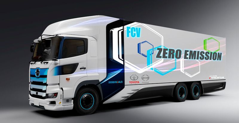 Toyota und Hino Motors entwickeln gemeinsam einen Brennstoffzellen-Lkw.