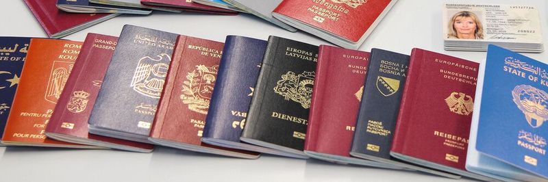 Es gibt auf der Welt rund 200 Staaten – die genaue Zahl schwankt immer ein wenig, je nach der aktuellen vökerechtlichen Situation – und ebenso viele unterschiedliche Pässe. Da fällt es schwer den Überblick zu behalten