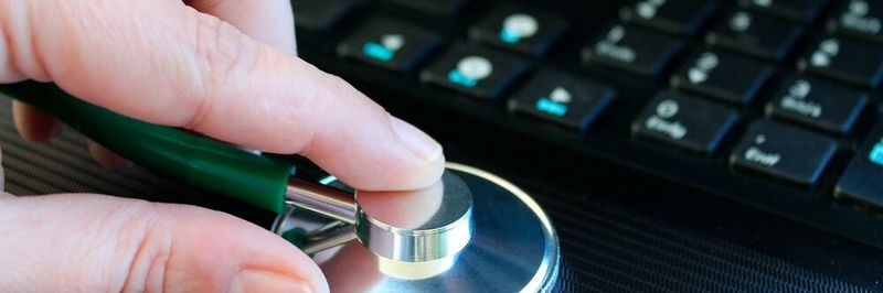 Unternehmen müssen sich gegen Hijacking innerhalb des Border Gateway Protocols (BGP) und DDoS-Angriffe rüsten. Die Netzwerkanalyse kann hier helfen.