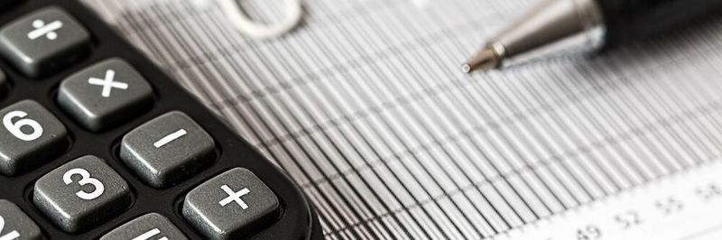 Die RoSI-Kennzahl sollte vor der zu tätigenden Investition errechnet und regelmäßig für bestehende Investitionen evaluiert werden.