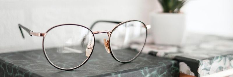 Damit Advertiser den Kampagnenerfolg überhaupt messen können, müssen gewisse Grundvoraussetzungen erfüllt sein. Die Viewability ist eine der wichtigsten Kennzahlen zur Leistungsmessung und nicht selten steht sie stellvertretend für Performance.