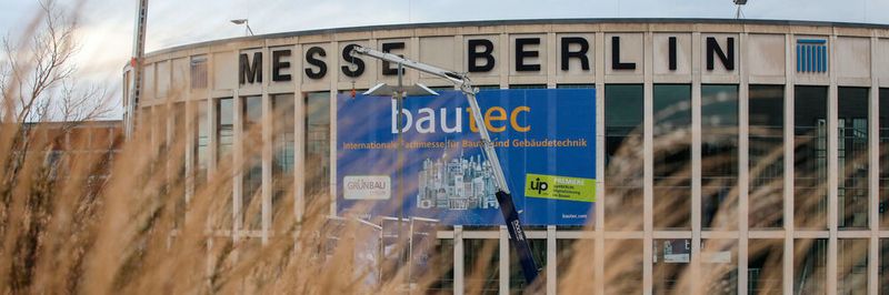 Vom 8. bis zum 21. Februar fand die internationale Fachmesse für Bauen und Gebäudetechnik „bautec“ in Berlin statt.