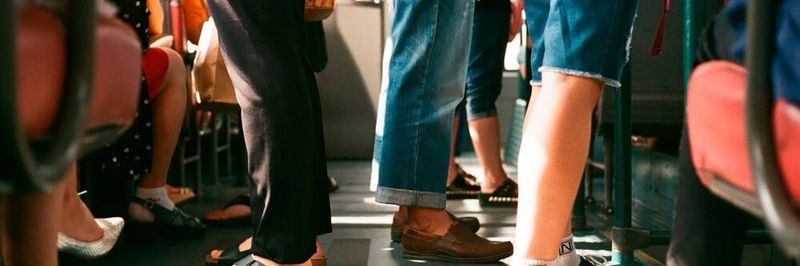 Damit die öffentlichen Verkehrsmittel auch weiterhin gewartet werden können, stellt die Wiener Linien GmbH & Co. KG mit firmeneigenen 3D-Druckern Geschichtsschutzschilde für ihre Mitarbeiter her, um diese bestmöglich zu schützen.