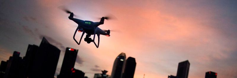 Drohnen mit speziell 3D-gedruckten Zubehörhalterungen werden in einer Provinz in China für die Versorgung von medizinischen Hilfsgütern eingesetzt.