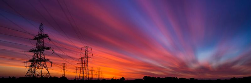 Um den wachsenden Energiebedarf der digitalen Transformation zu decken, muss sich das zentralisierte Energiemodell, wie wir es bisher kennen, weiterentwickeln.