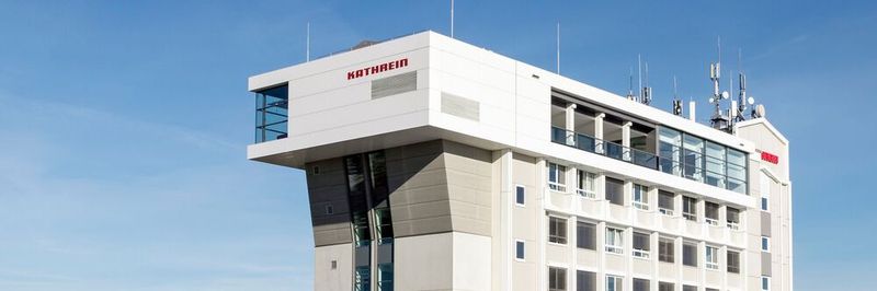 Drastischer Umbau: Um das Antennengschäft profitabler zu machen plant Ericsson, beim Rosenheimer Traditionsunternehmen Kathrein bis Anfang 2021 400 Stellen abzubauen.