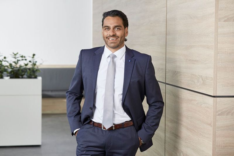 Parag Shah ist Geschäftsführer Vertrieb, Marketing und Program Management bei der Dr. Schneider Unternehmensgruppe.