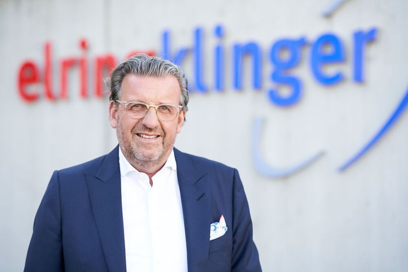 Elring-Klinger-Chef Stefan Wolf erachtet Kaufanreize als probates Mittel, um der Branche zu helfen.
