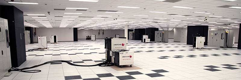 Lastbänke von Crestchic Loadbanks GmbH dienen zum testen, bevor die IT ins eine Rechenzentrum zieht.