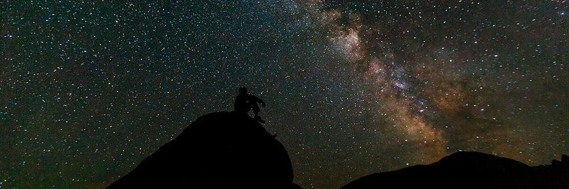 Per aspera ad astra (durch den Staub zu den Sternen) - Die Bezeichnung Astra steht für eine deutsche Biermarke, für eine Rockband, für eine Buchungsmaschine, eine Trägerrakete und sogar für eine russische Linux-Distribution. Jetzt aber soll es auch eine Plattform für Cloud-Native-Datenservices sein.