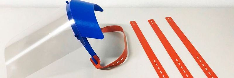 Trelleborg beliefert Boeing mit Elastomerbändern, die als verstellbares Kopfband für additiv gefertigte Gesichtsschutzvisiere benötigt werden.