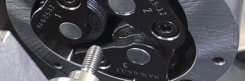 Produktiv zum hochfesten und genauen Aussengewinde: Gewinderollwerkzeug