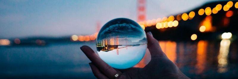 Durch Predictive Marketing & Sales können Unternehmen zukünftige Marketingmaßnahmen ermitteln.