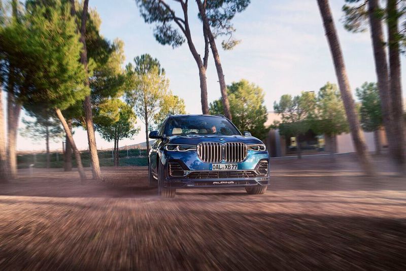 Der BMW-Veredler Alpina hat den X7 in XB7 umgetauft.