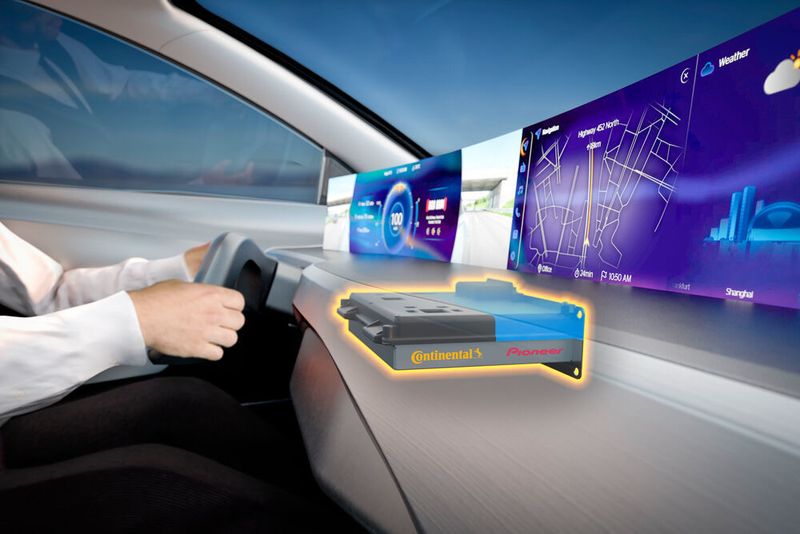 Kombiinstrument und Mittelkonsolendisplay sollen künftig von einer Hardware gesteuert werden. Dafür integriert Continental auf seinen Hochleistungsrechner die Software von Pioneer.