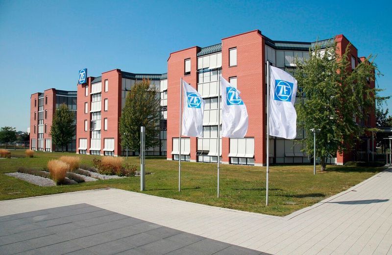 Medienberichten zufolge will ZF 15.000 Arbeitsplätze streichen.