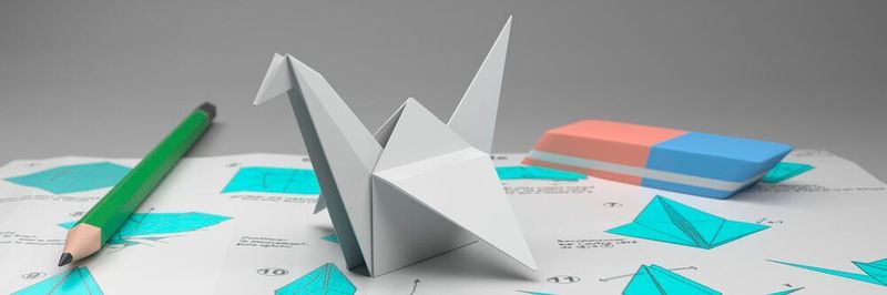 Durch die realitätsnahe Visualisierung der Volumenmodelle kann der Konstrukteur dank 3D-CAD schon im CAD-System erkennen, ob es bei seiner Konstruktion Einbauprobleme gibt. Zudem sind die Daten für Folgeprozesse verwendbar, ermöglichen abteilungsübergreifende Besprechungen und verbessern die technische Dokumentation.