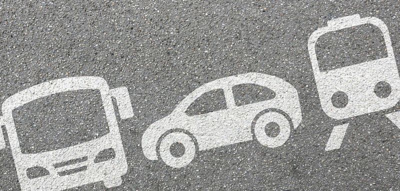 Umverteilung der Mobilität: Vor allem in Österreich und in Deutschland gewinnt der Pkw und das Flugzeug verliert am stärksten an Nutzungsanteilen.