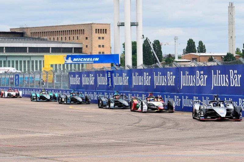 Die letzten sechs Rennen der Saison 2019/20 finden in Berlin Tempelhof statt.