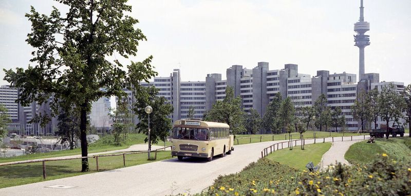 Der erste MAN-Elektrobus konnte 99 Fahrgäste befördern, hatte eine Reichweite von 50 Kilometern und kam sogar bei der Olympiade 1972 in München zum Einsatz.