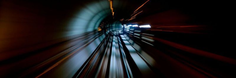 Die Zukunft der industriellen Automation liegt in einer extrem schnellen Datenverarbeitung -hier kommt Edge Computing ins Spiel.