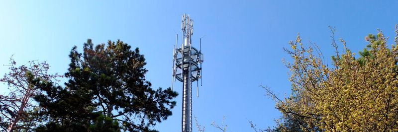 Die Telekommunikation ist der Stabilitätsanker der Branche. Die Netzbetreiber investieren Milliarden in Frequenzen und in den Aufbau der 5G- und Breitbandnetze.