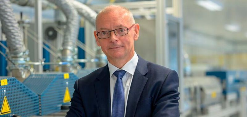 Prof. Dr. Armin Schnettler ist neuer VDE Präsident.