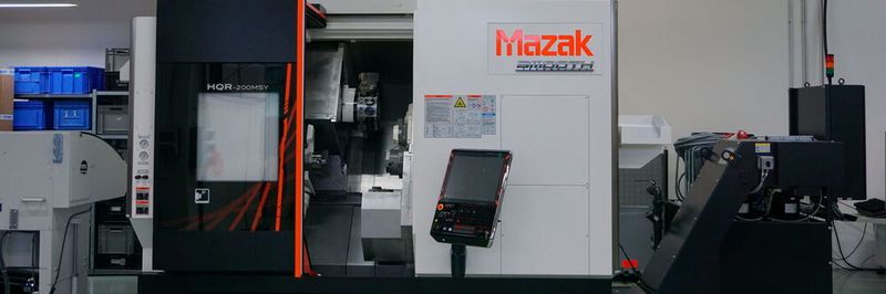 Das neue, voll-automatisierte Drehzentrum ermöglicht es, alle Drehteile für die Herstellung medizinischer Produkte am Standort Tuttlingen selbst zu produzieren.