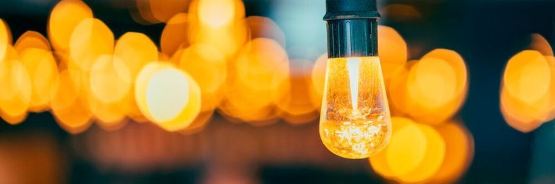 Gemäß dem Ergebnis der Studie „Blockchain in der integrierten Energiewende“ der Deutschen Energie-Agentur (dena) kann die Blockchain-Technologie in vielen Bereichen der Energiewirtschaft Mehrwerte für Unternehmen und Verbraucher bieten.
