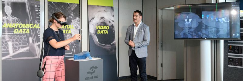 Stefan Vilsmeier, Vorstandsvorsitzender von Brainlab, will mit Snke OS die Effizienz eines chirurgischen Eingriffs erhöhen und die Behandlung individuell für jeden Patienten optimieren.