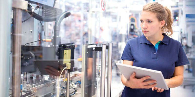 Die vernetzte Fabrik ist oft noch Zukunftsmusik, die meisten Industrieunternehmen setzen noch auf Einzellösungen.